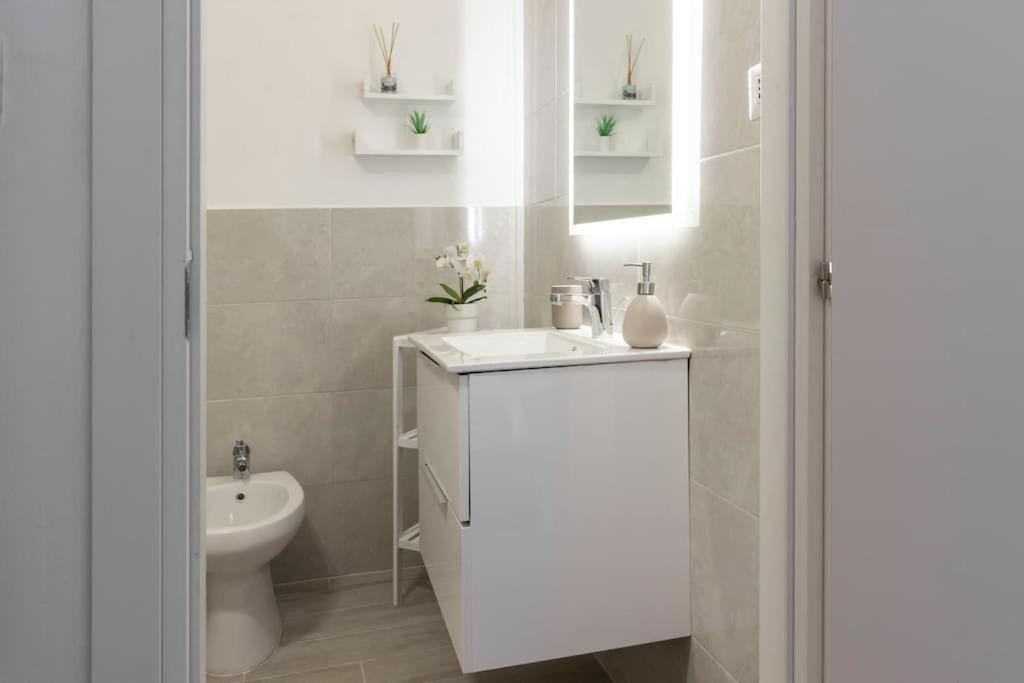 Centro Deluxe Suite Con Wi-Fi E Netflix Torino Dış mekan fotoğraf
