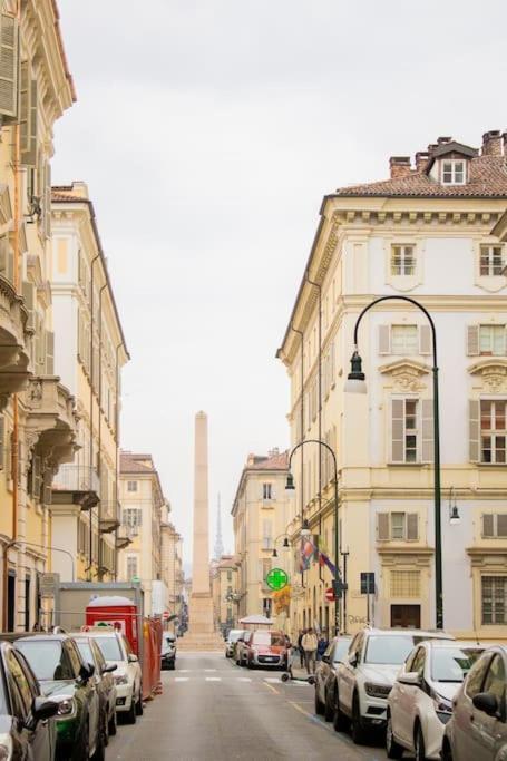 Centro Deluxe Suite Con Wi-Fi E Netflix Torino Dış mekan fotoğraf